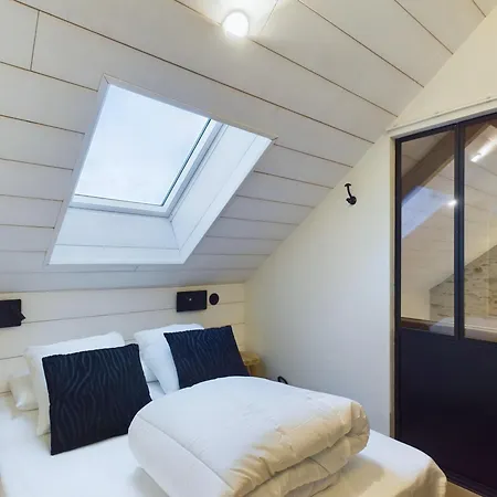 Holiday home Jolie Maison Pour 6 - Jacuzzi - Proche De La