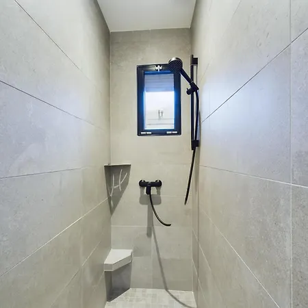 Jolie Maison Pour 6 - Jacuzzi - Proche De La Holiday home *